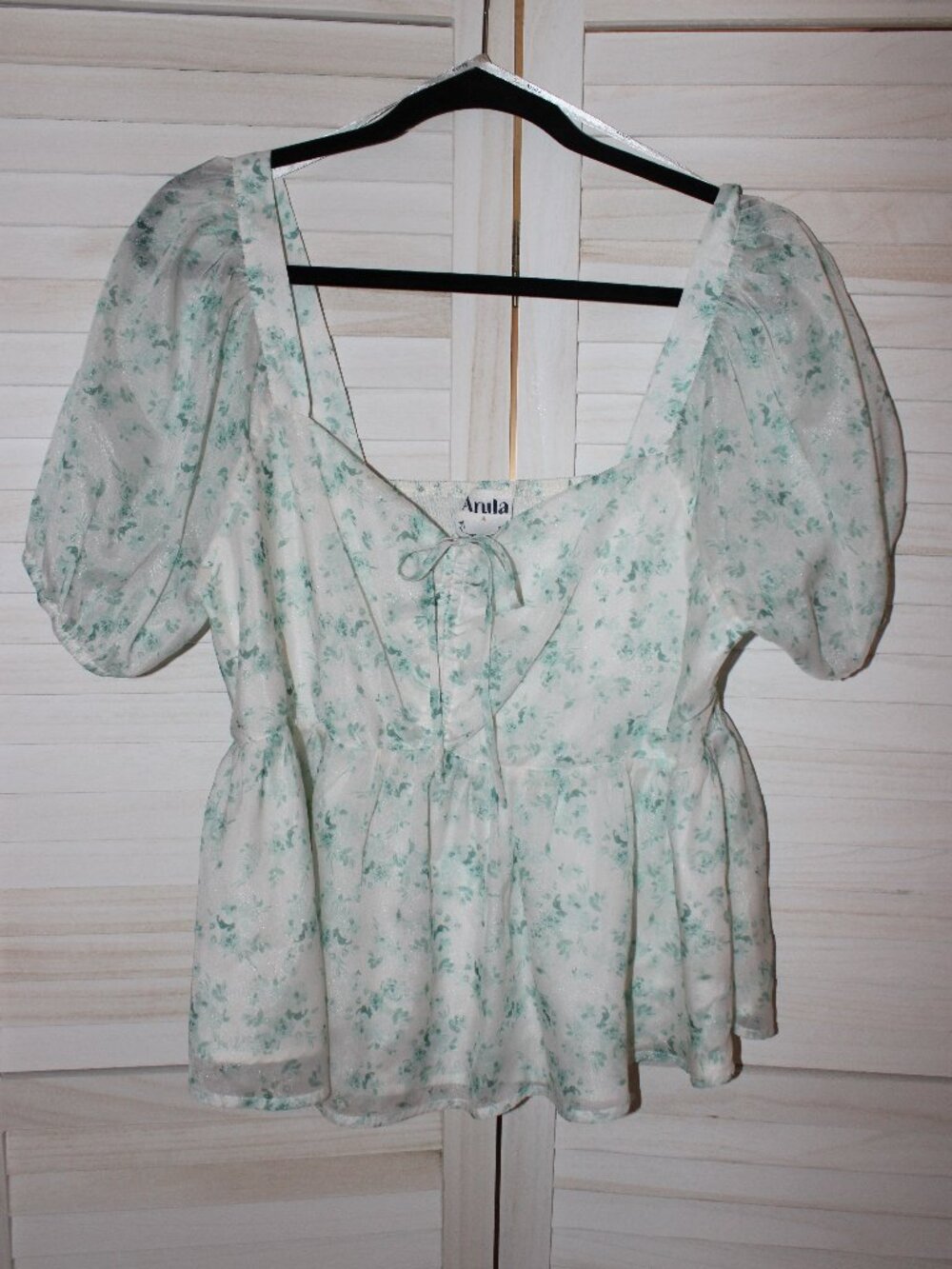Arula Women’s Top Floral Babydoll Blue Floral Short Sleeves Sz A (1X) cottage
